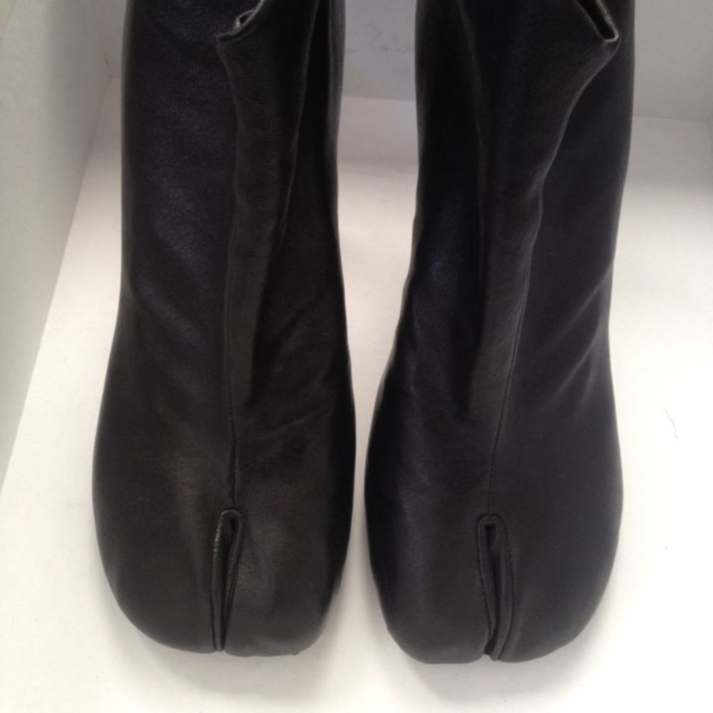 Margiela Tabi Heels - Picture 2 of 6